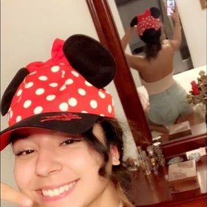 Disneyland Minnie Mouse hat (: